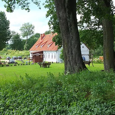 Dwór