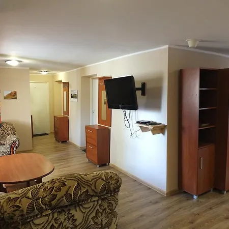 مزرعة للإقامة Dwor