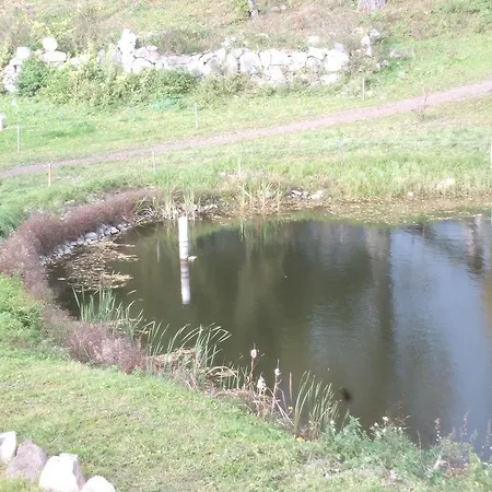 مزرعة للإقامة Dwor Klewiny